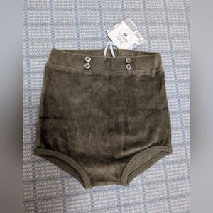 NWT Kate Quinn Velour Velvet Bloomer Shorts Button Green Size 12-18 Months
